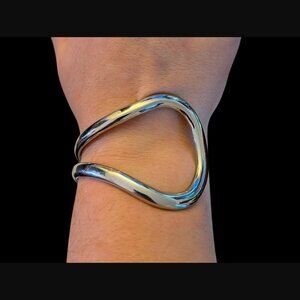 BCBGMAXAZRIA Silver Tone Infinity Open C Cuff Bracelet 6.75"